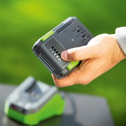 LUX 20 V Li-Ion Akku 1 PowerSystem 2 Ah LUX 20 V Li-Ion Akku 1 PowerSystem 2 Ah -obi verkäufe 4007871960514 A 03